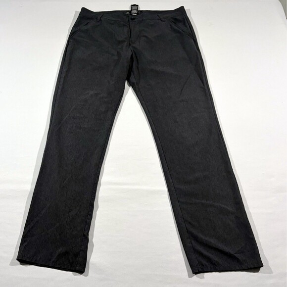 TRAVIS MATHEW Mens Golf Pant Gray Poly Spandex Nylon Straight Active Sz 34x31 - Picture 1 of 11